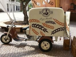 motorcycle advertising