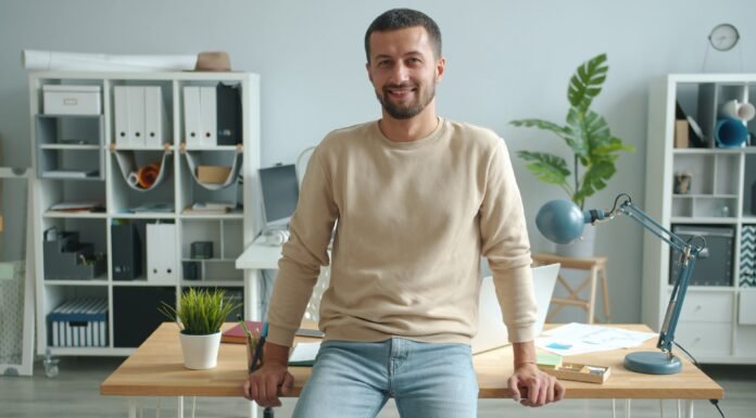 Solopreneur AI Statistics: Adoption vs. Integration solopreneurs ai adoption
